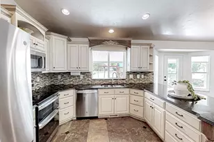 2455 W 1540 N, Lehi, UT 84043 - Photo 2