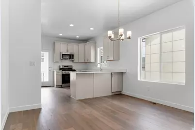 8218 W Diamond Peak Way, Magna, UT 84044 - Photo 10