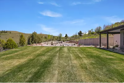984 S Crossed Arrows Cir, Garden City, UT 84028 - Photo 94