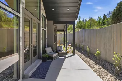 984 S Crossed Arrows Cir, Garden City, UT 84028 - Photo 96