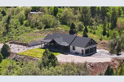 984 S Crossed Arrows Cir, Garden City, UT 84028 - Photo 112