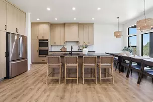 984 S Crossed Arrows Cir, Garden City, UT 84028 - Photo 12