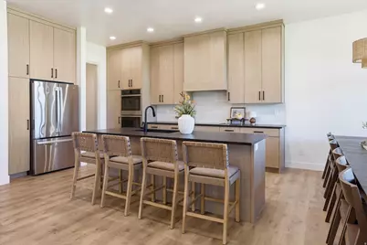 984 S Crossed Arrows Cir, Garden City, UT 84028 - Photo 14