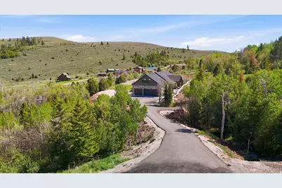 984 S Crossed Arrows Cir, Garden City, UT 84028 - Photo 104