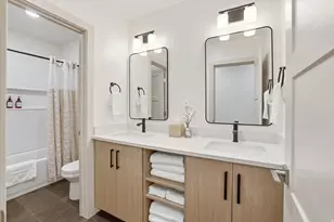 984 S Crossed Arrows Cir, Garden City, UT 84028 - Photo 64
