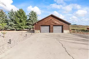 460 E Landslide Rd S, Central Valley, UT 84754 - Photo 82