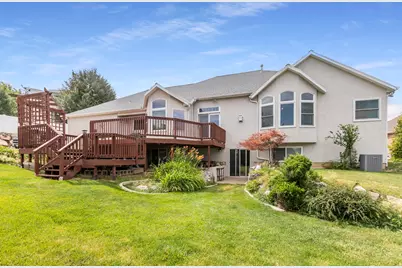943 Lillywood Ln, North Salt Lake, UT 84054 - Photo 38