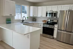 1051 E Sara Ln S, Ogden, UT 84404 - Photo 8
