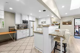 9505 S Garnet Dr E, Sandy, UT 84094 - Photo 8