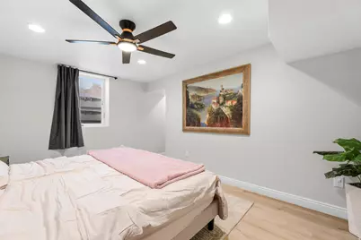 9505 S Garnet Dr E, Sandy, UT 84094 - Photo 26