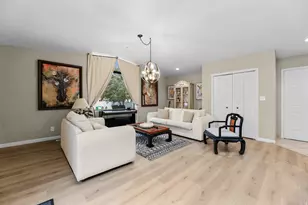 9505 S Garnet Dr E, Sandy, UT 84094 - Photo 14