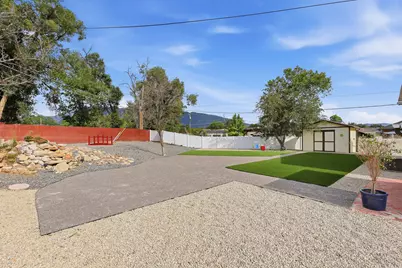 9505 S Garnet Dr E, Sandy, UT 84094 - Photo 42