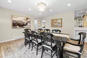 9505 S Garnet Dr E, Sandy, UT 84094 - Photo 8