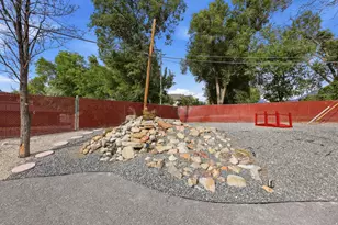 9505 S Garnet Dr E, Sandy, UT 84094 - Photo 50