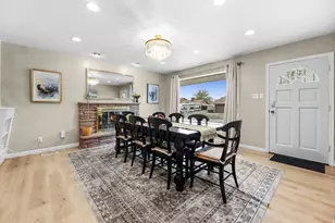9505 S Garnet Dr E, Sandy, UT 84094 - Photo 6