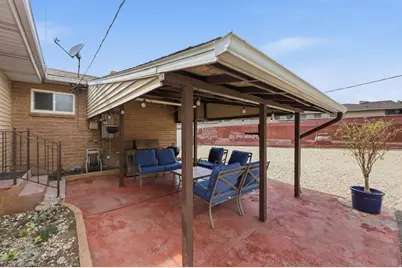 9505 S Garnet Dr E, Sandy, UT 84094 - Photo 40