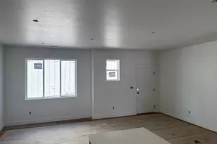 142 E 2300 N, North Ogden, UT 84404 - Photo 6