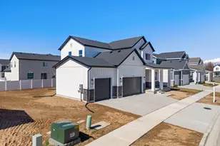 58 S Crimson Wy, Mapleton, UT 84664 - Photo 2