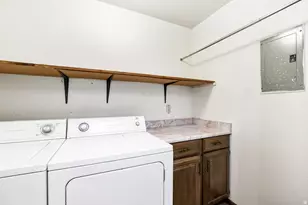 299 W Center St, Logan, UT 84321 - Photo 24