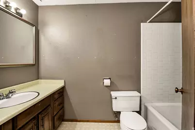 299 W Center St #2, Logan, UT 84321 - Photo 26