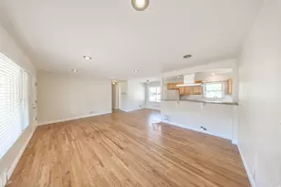 193 S Locust St E, Clearfield, UT 84015 - Photo 8
