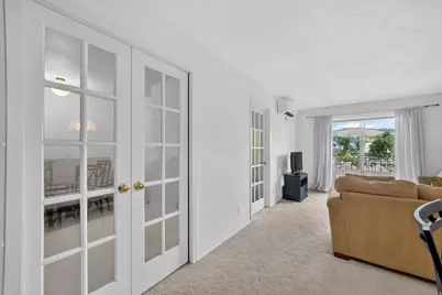 339 E 600 S #1404, Salt Lake City, UT 84111 - Photo 4