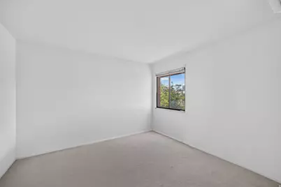339 E 600 S #1404, Salt Lake City, UT 84111 - Photo 14
