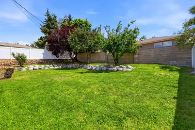 2312 E Cinnabar Ln, Salt Lake City, UT 84121 - Photo 32
