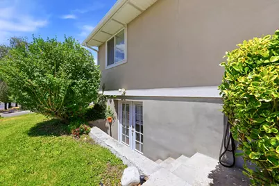 2312 E Cinnabar Ln, Salt Lake City, UT 84121 - Photo 20