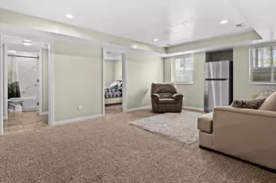 995 W 150 S, Kaysville, UT 84037 - Photo 32
