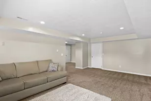 995 W 150 S, Kaysville, UT 84037 - Photo 34