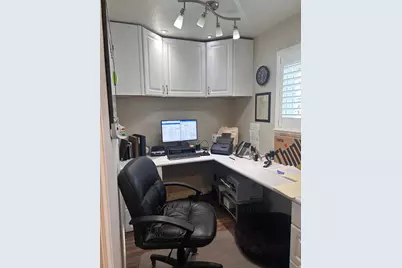 1215 S Main St, Orem, UT 84059 - Photo 8
