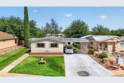 2055 W 1760 N, Saint George, UT 84770 - Photo 2