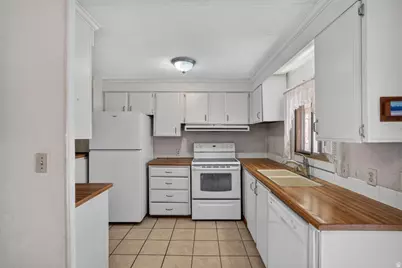 2055 W 1760 N, Saint George, UT 84770 - Photo 12
