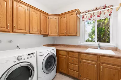 1327 N 850 E, Pleasant Grove, UT 84062 - Photo 22