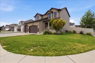 1109 N 3300 W, Layton, UT 84041 - Photo 2