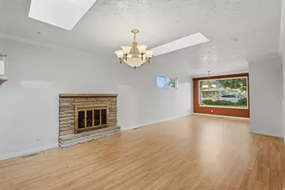 116 W 600 N, Clearfield, UT 84015 - Photo 14