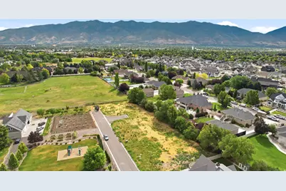 1845 W Sherri Ln #3, Kaysville, UT 84037 - Photo 1