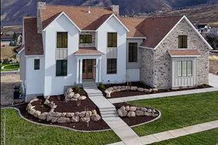 792 N Mountain Vw Dr, Elk Ridge, UT 84651 - Photo 2