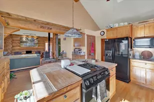 4400 S Red Fox Rd, Kamas, UT 84036 - Photo 24