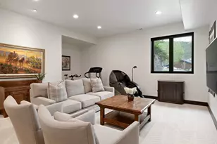 11547 N Soaring Hawk Ln, Hideout, UT 84036 - Photo 32