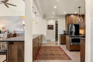 22 E 2263 St S, Garden City, UT 84028 - Photo 28