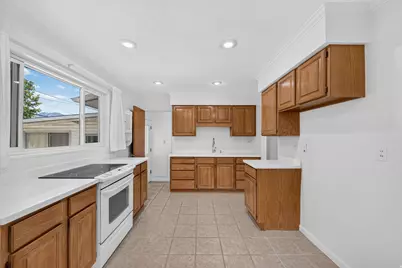 851 E Galena Dr, Sandy, UT 84094 - Photo 8