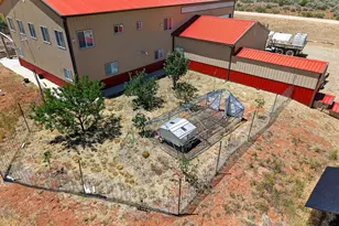 1251 S Eastland Rd, Monticello, UT 84535 - Photo 4