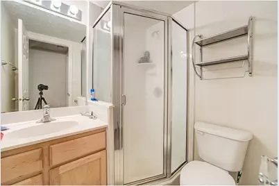865 N 500 W #5, Provo, UT 84604 - Photo 4