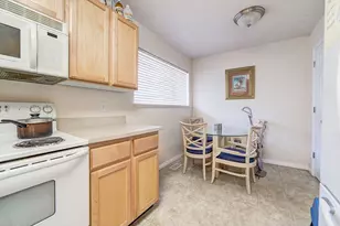 865 N 500 W, Provo, UT 84604 - Photo 2