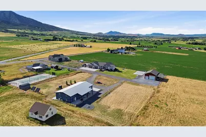 4520 W 4100 S, Wellsville, UT 84339 - Photo 16