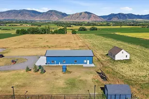 4520 W 4100 S, Wellsville, UT 84339 - Photo 14