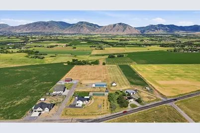 4520 W 4100 S, Wellsville, UT 84339 - Photo 20