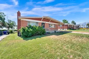 925 Jackson Ave, Ogden, UT 84404 - Photo 2